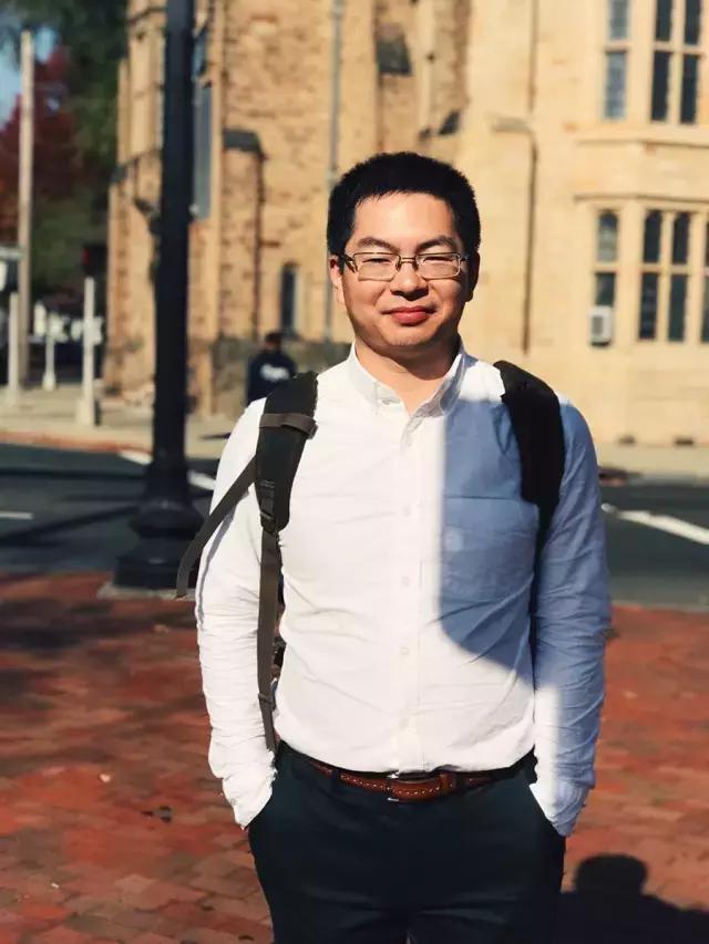 在中国当一名自由职业者是什么感受：自律着，不安着