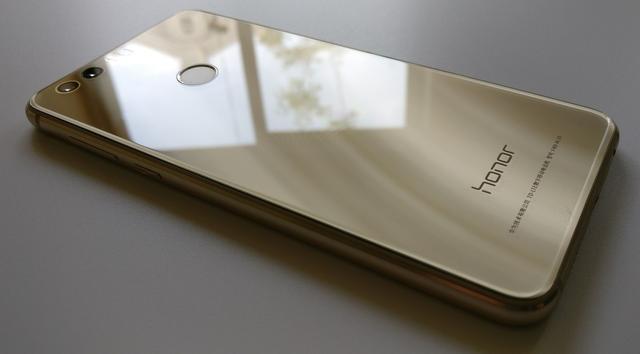 荣耀1599元的5g手机,1599元荣耀手机