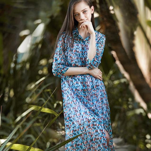 连衣裙会使女人疯狂，如同猫看见鱼，在多也不会嫌多