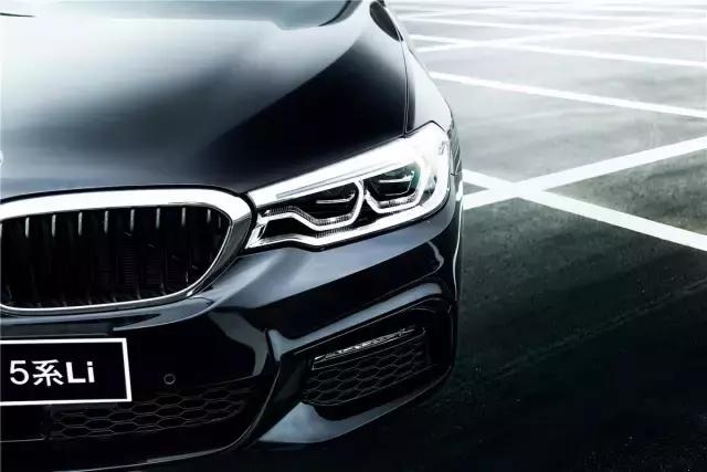 宝马5系2024新款领先版评测,宝马5系全新2024款试驾测评