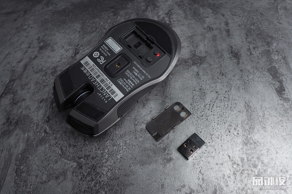 鼠标雷蛇锐蝮蛇粉色,雷蛇鼠标曼巴精英和锐蝮蛇