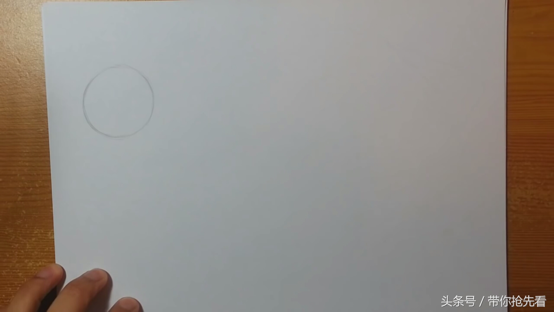 动漫人物手的画法教程图文,动漫人物绘画手势教程