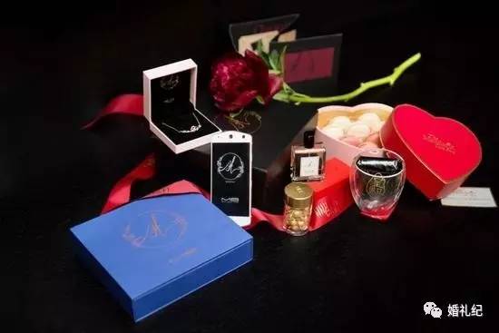 安以轩介绍大s给汪小菲,安以轩谈大s汪小菲离婚