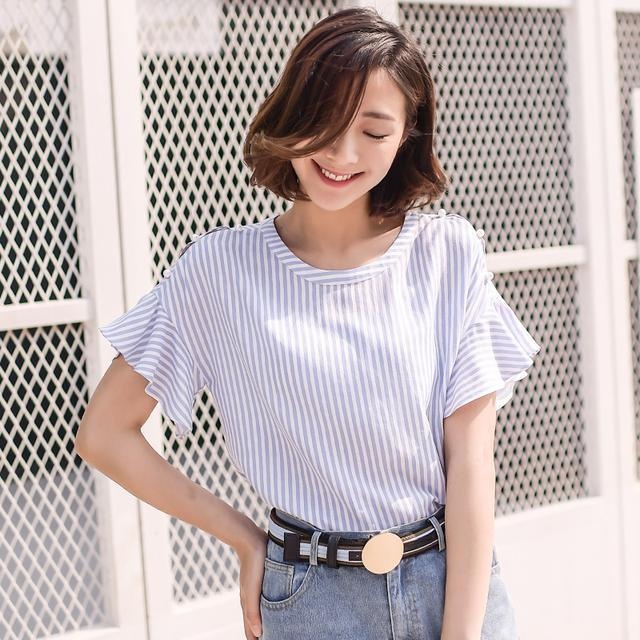 打破单调和枯燥的雪纺衫,雪纺衫可以随意切换各种风格