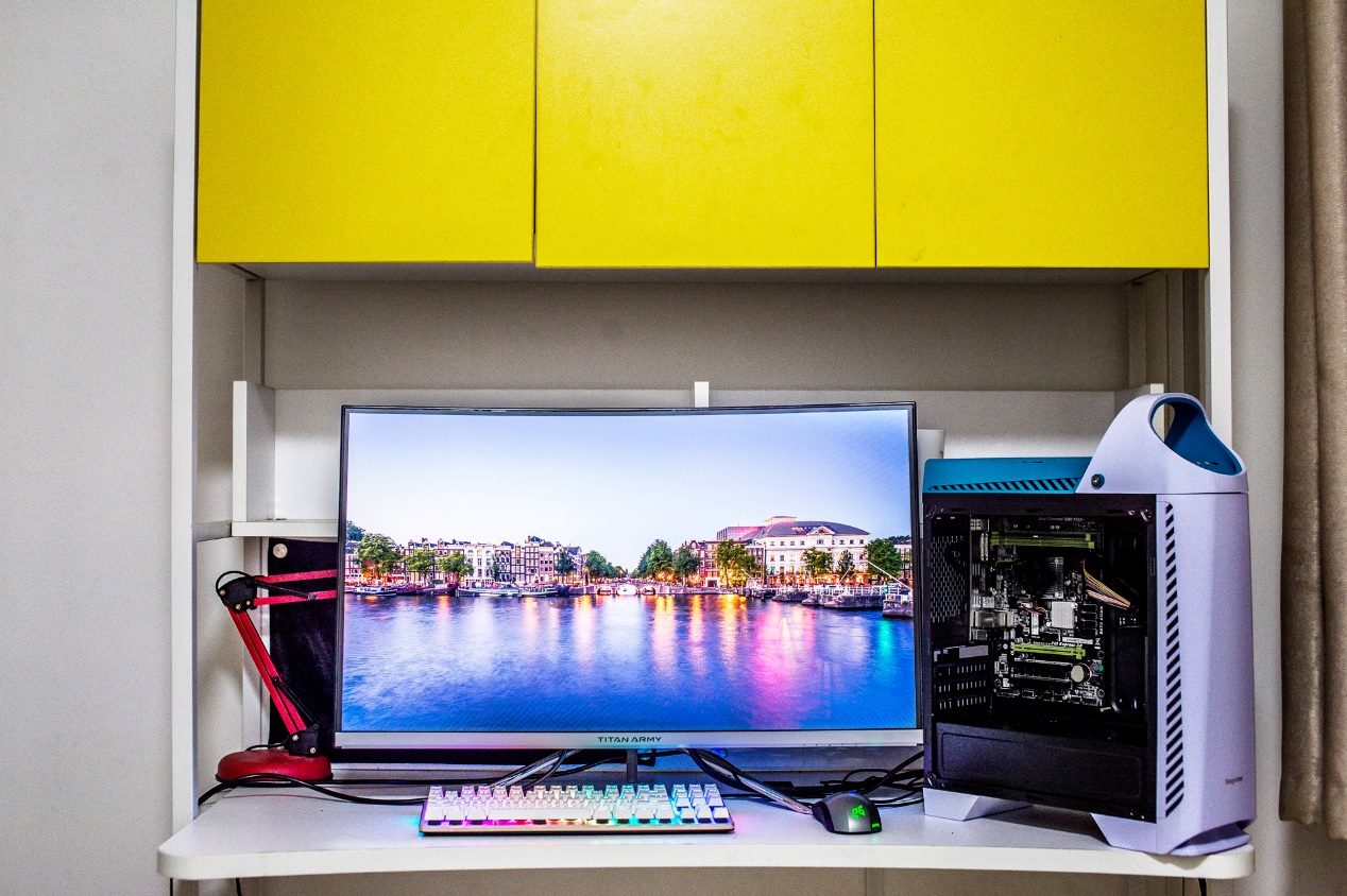 瀹滃瀹滃涓夋ゼ,瀹滃瀹滃鐢靛櫒