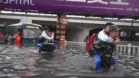 消防官兵与“海景车”的美丽邂逅