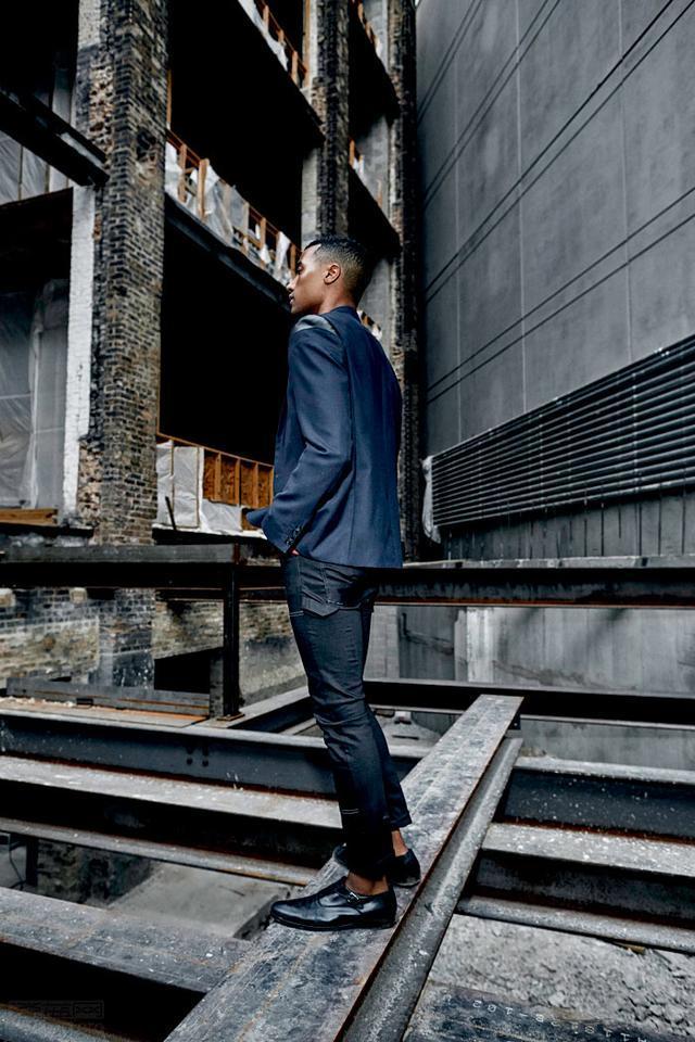 我和老师的恩恩怨怨作文,我和老师的爱恨情仇