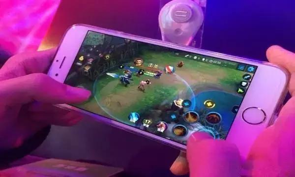 王者荣耀一天卖15亿,王者荣耀一口气卖掉303个皮肤