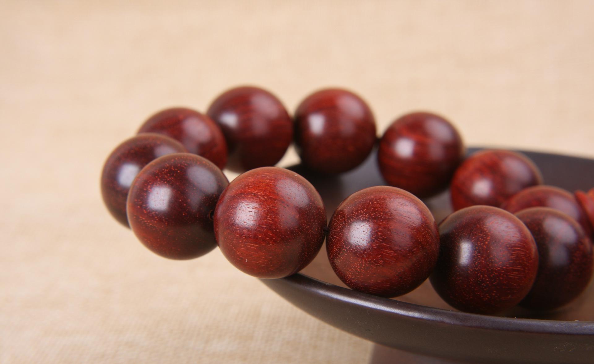 小叶紫檀有裂纹怎么回事,小叶紫檀表面有裂纹是牛毛纹吗