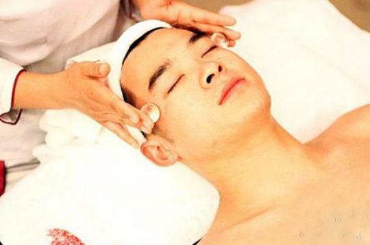 不神化的光子嫩肤,给皮肤反季节的吹弹可破!