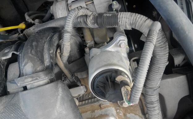 汽车内有异味怎么办,怎样去除汽车内异味和甲醛