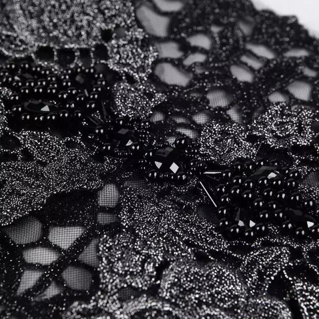 衣品出众的女人自带高级感,穿出高级感衣品