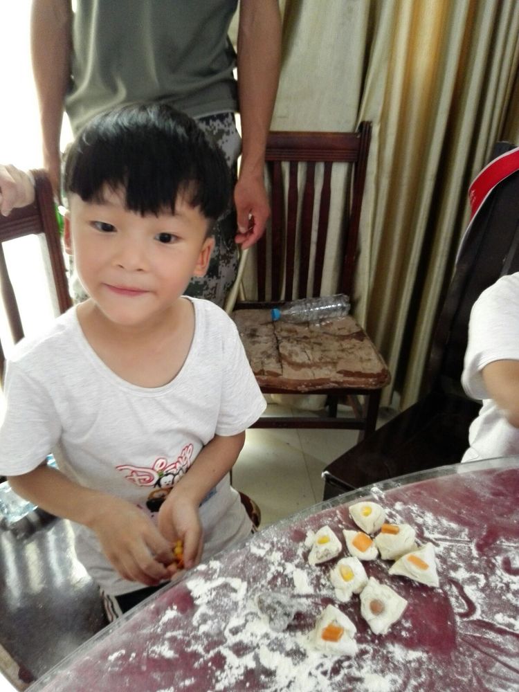 幼儿园毕业班夏令营活动,幼儿园大班毕业夏令营走进小学