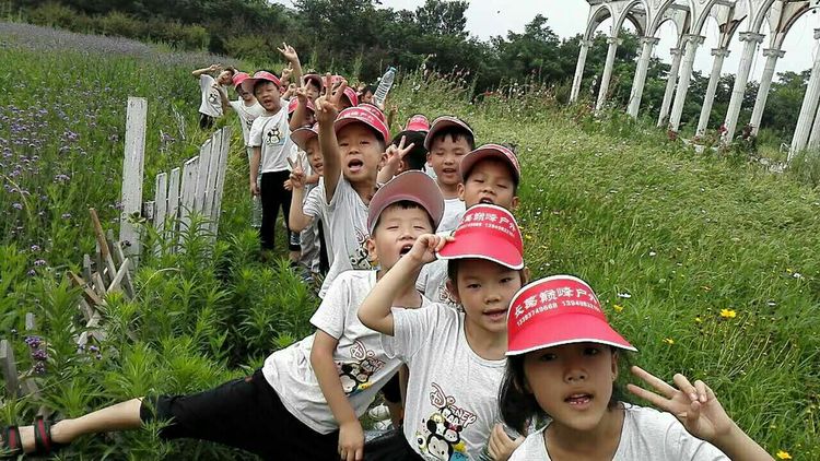 幼儿园毕业班夏令营活动,幼儿园大班毕业夏令营走进小学