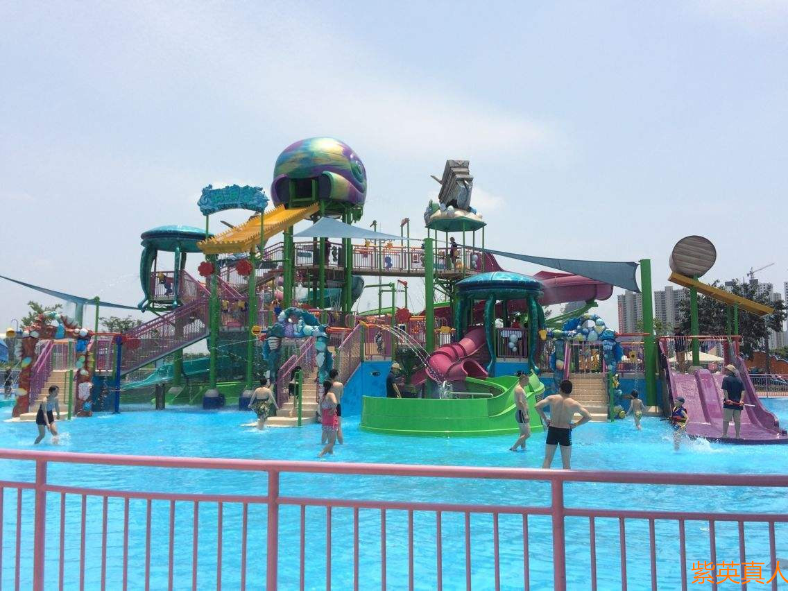 跟前女友分手了她谈朋友了又后悔,和女生分手了见面很尴尬