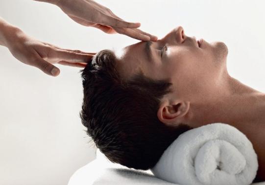 不神化的光子嫩肤,给皮肤反季节的吹弹可破!