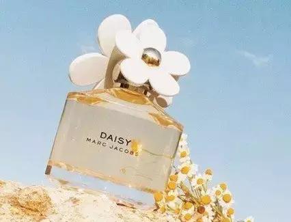 哪些香水比较独特而且还不甜腻,有了你的香水味才安心