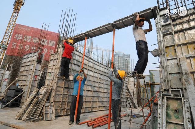新型铝塑建筑模板,建筑铝模板的施工步骤视频