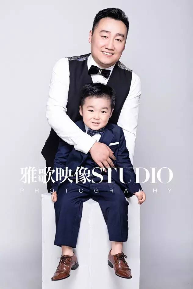 雅歌映像亲子客片：跟逗比又帅气的老爸合影是怎样一种体验？