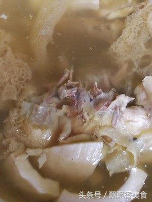 鸡汤喝了鸡肉不想吃怎么做,炖汤后剩的鸡肉怎么吃