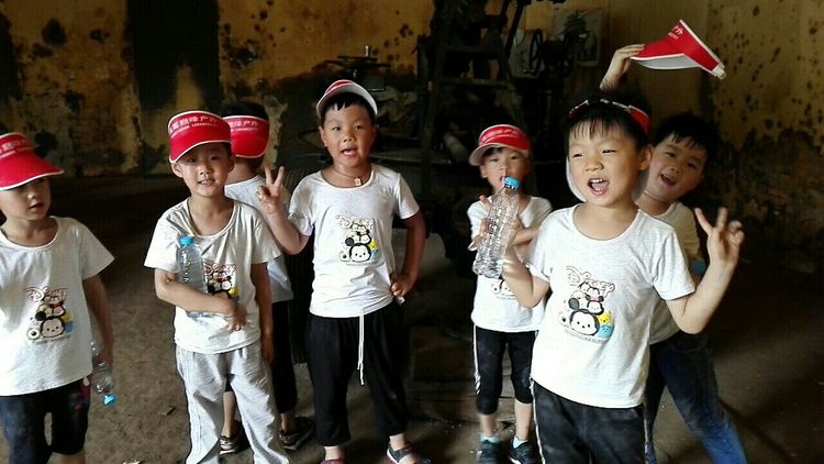 幼儿园毕业班夏令营活动,幼儿园大班毕业夏令营走进小学