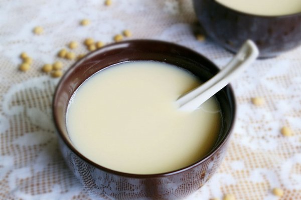 控制不住自己吸烟怎么办,长期抽烟吃什么食物帮助清理肺