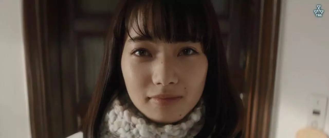 小松菜奈秋季大片,最近小松菜奈的电影