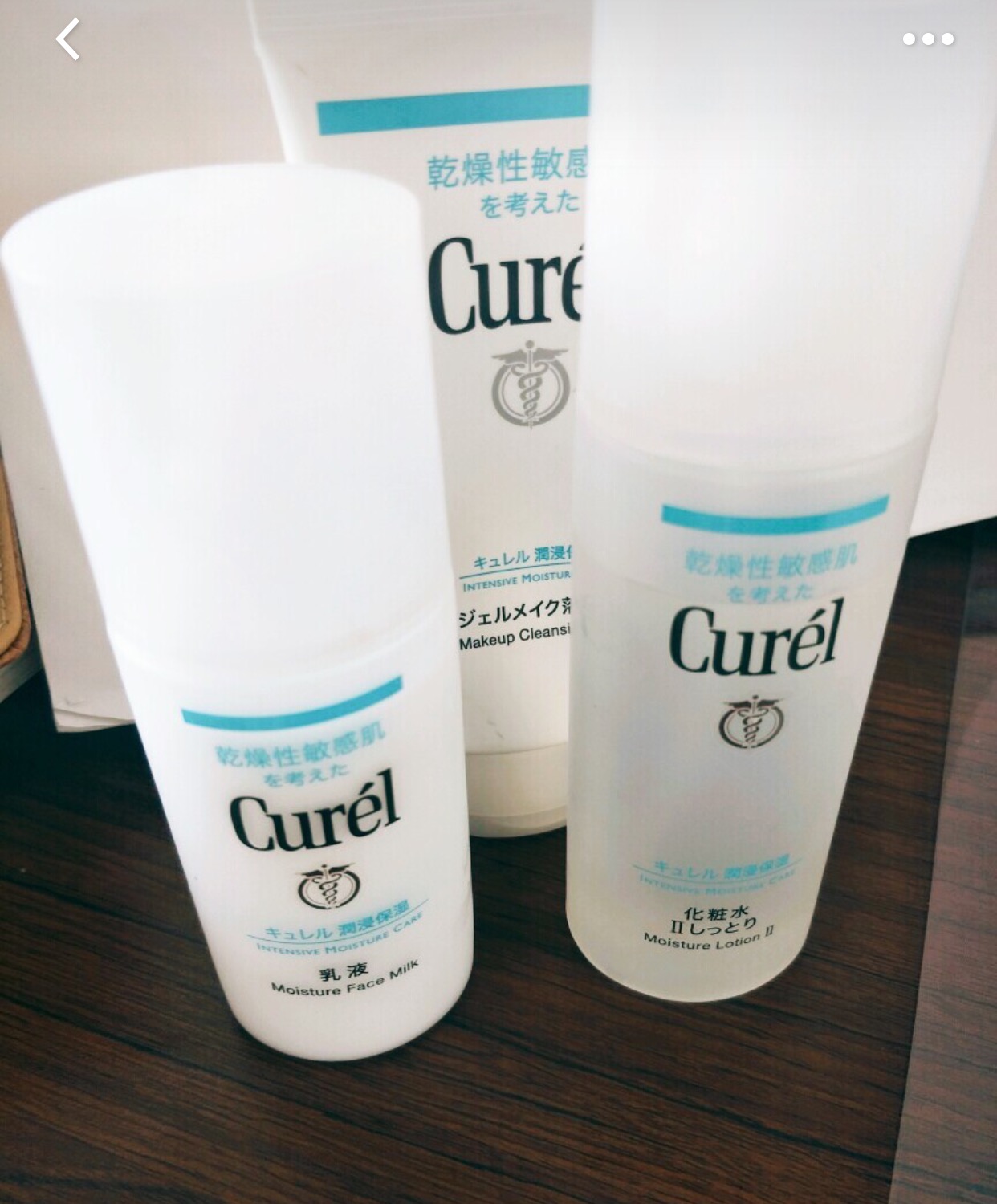 红血丝不洗脸不涂产品慢慢会好吗,天生红血丝泛红怎么修复