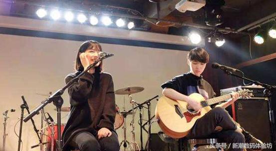 三星s8耳机akg兼容什么型号,三星s8有akg耳机吗