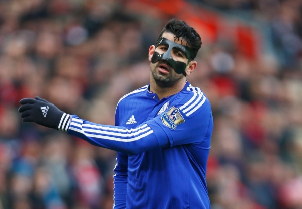 小法和皮尔洛长传球,gif首开纪录莫伊塞斯右脚抽射破门