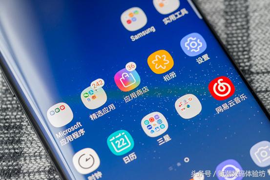 三星s8耳机akg兼容什么型号,三星s8有akg耳机吗