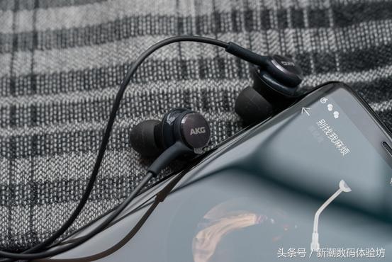 三星s8耳机akg兼容什么型号,三星s8有akg耳机吗
