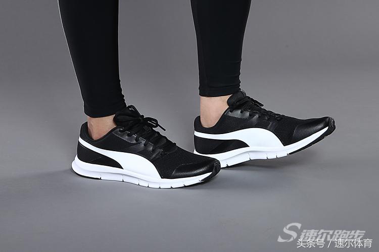 puma运动鞋红色慢跑鞋,puma的运动鞋适合跑步吗