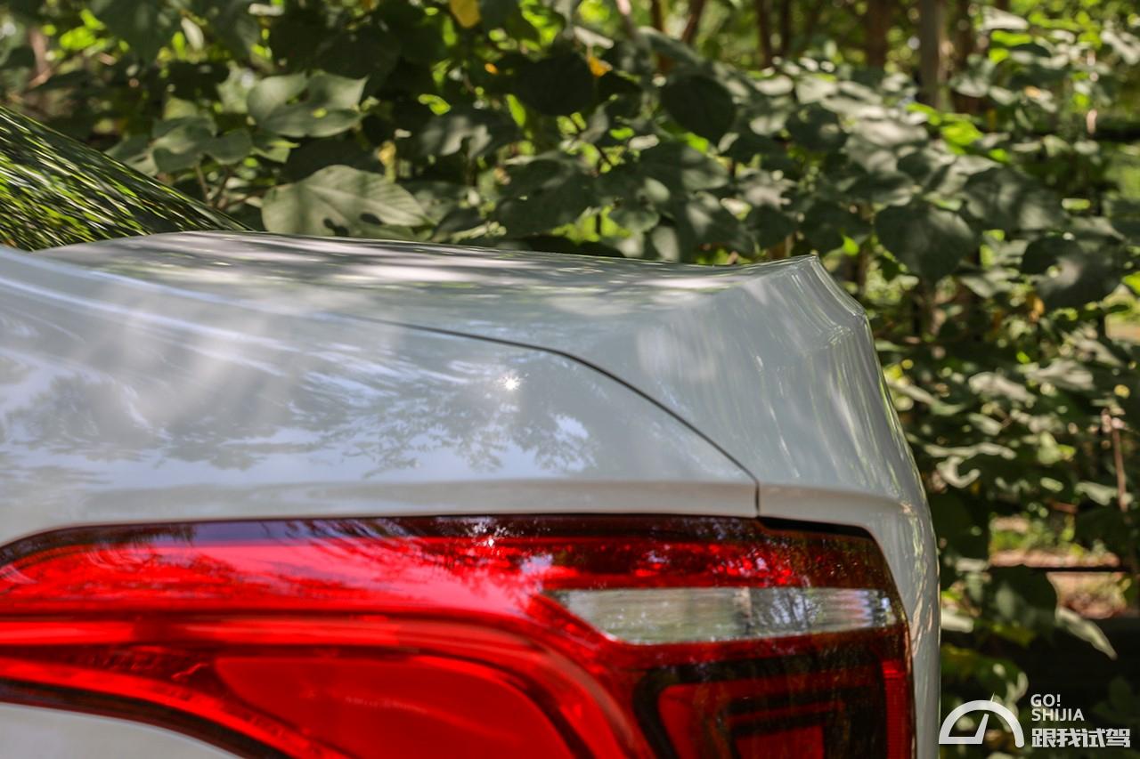 2017年雪铁龙爱丽舍口碑驾乘体验,12年东风雪铁龙爱丽舍评测