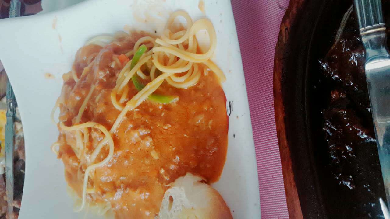 想吃西餐去哪里,附近的两岸咖啡