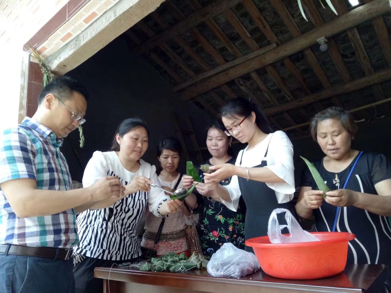 南充市世阳镇最新视频,南充世阳镇最新消息