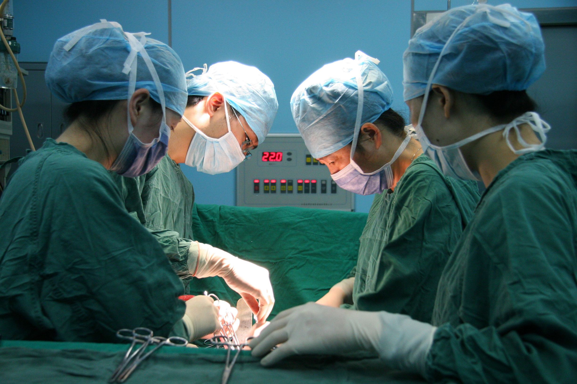 生孩子时会阴撕裂后如何护理,怀孕如何预防顺产撕裂