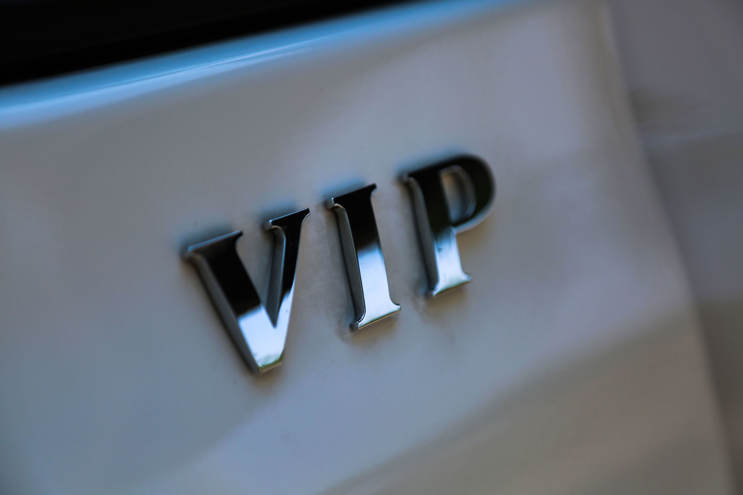 有哪种车后排可以放平睡觉,这款车的后排到底有多舒适