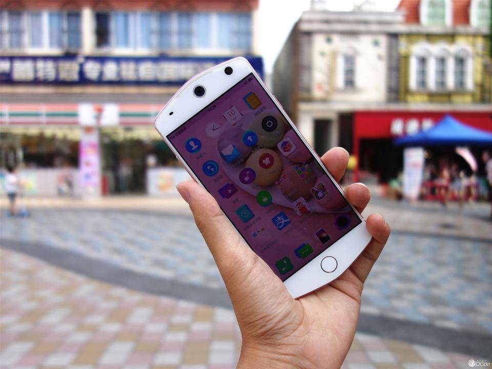 一个男生用美图手机是怎样的体验？