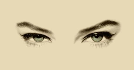 用什么方法才能使睫毛变长变浓密,睫毛怎么变长这些技巧定能帮到你