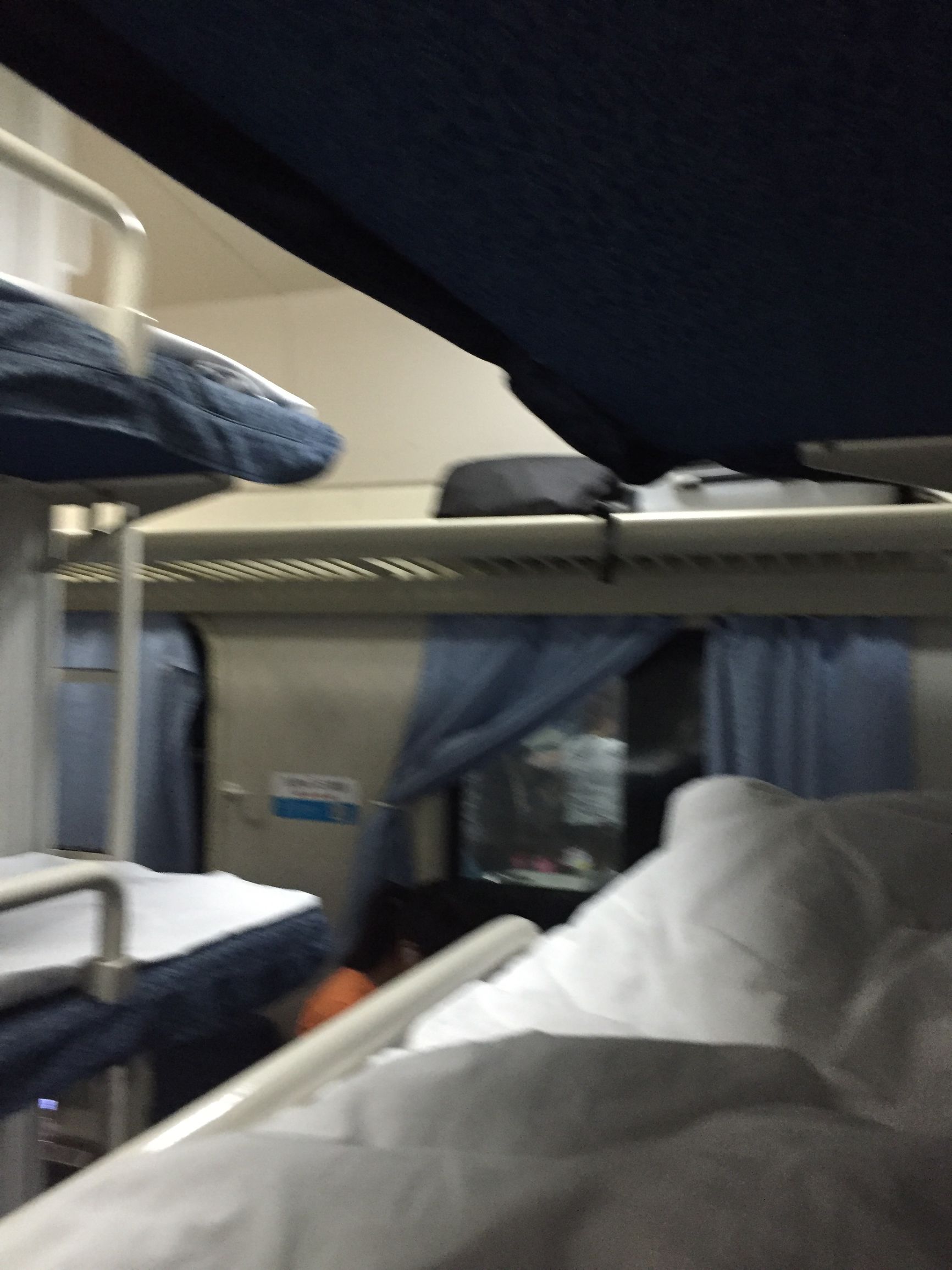 坐火车买票难吗,第一次坐火车买票最全流程