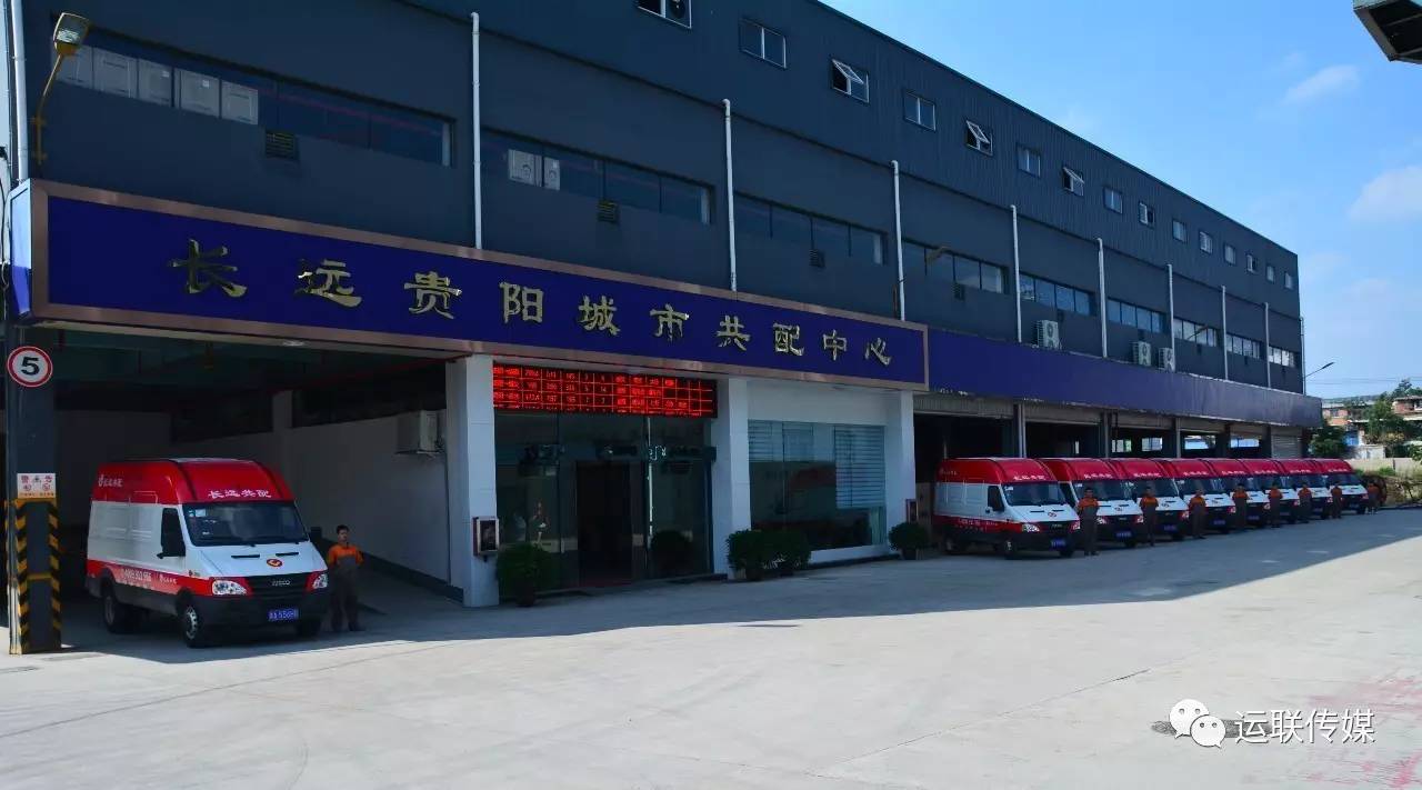 零租金,叉车托盘随便用,还给货,这样的园区靠什么活?