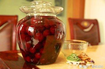 杨梅酒怎么做果酒持久不坏,花田果酒杨梅酒怎么兑饮料好喝