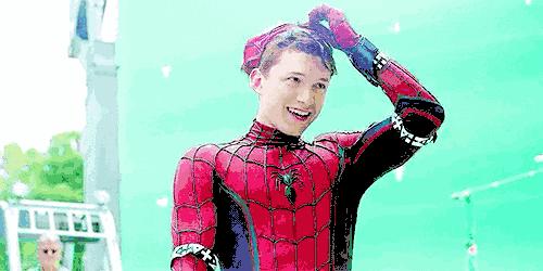 蜘蛛侠英雄归来彩蛋丧尸钢铁侠,蜘蛛侠英雄归来解说最后彩蛋