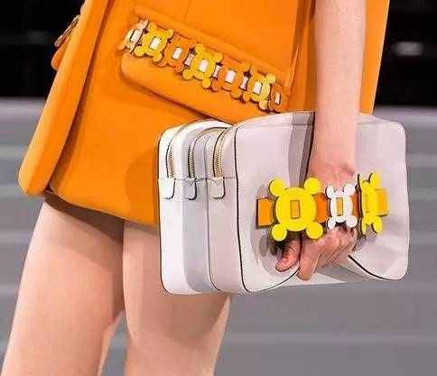 2017你要买的包要有它，并且这股潮风会一直刮下去