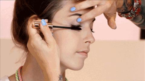 用什么方法才能使睫毛变长变浓密,睫毛怎么变长这些技巧定能帮到你