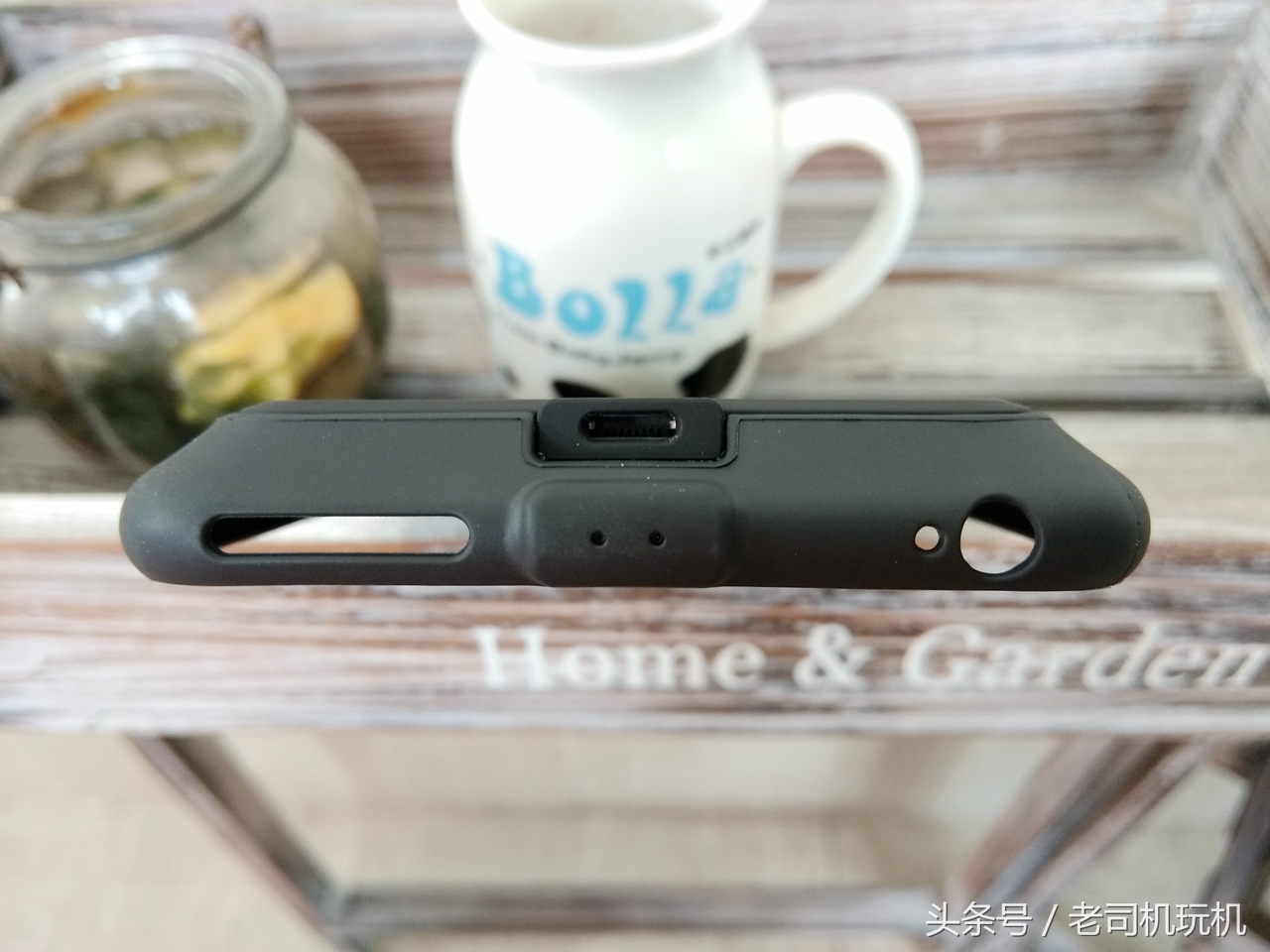 图拉斯充电宝对比苹果外接电池,苹果图拉斯磁吸充电宝真实测评