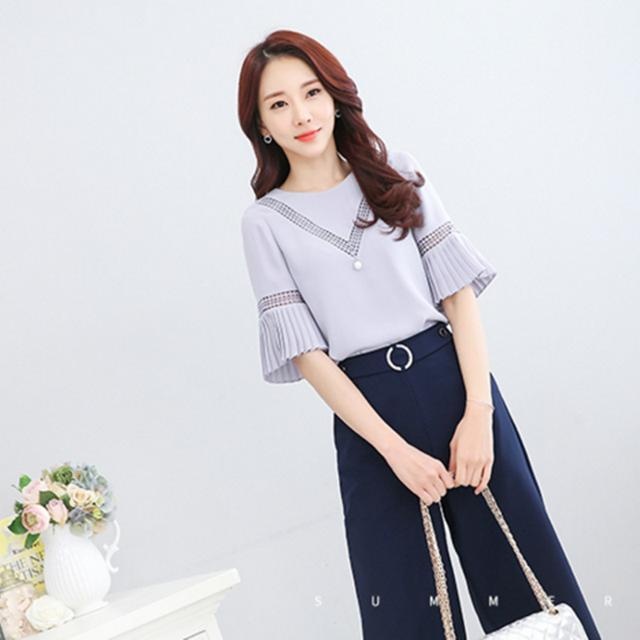 打破单调和枯燥的雪纺衫,雪纺衫可以随意切换各种风格