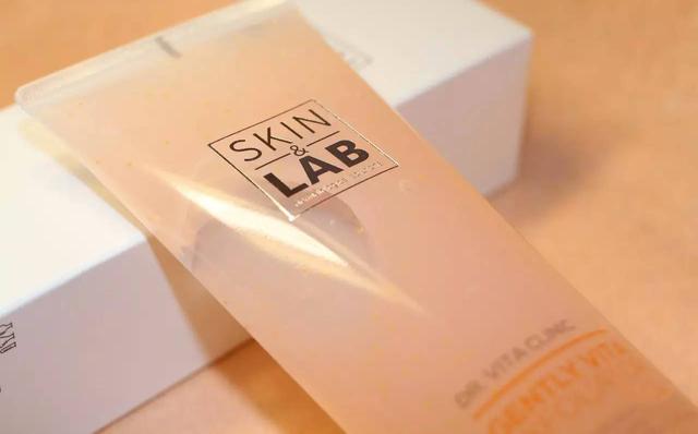 黑头这个磨人的小妖精,我要代表小仙女们消灭你!