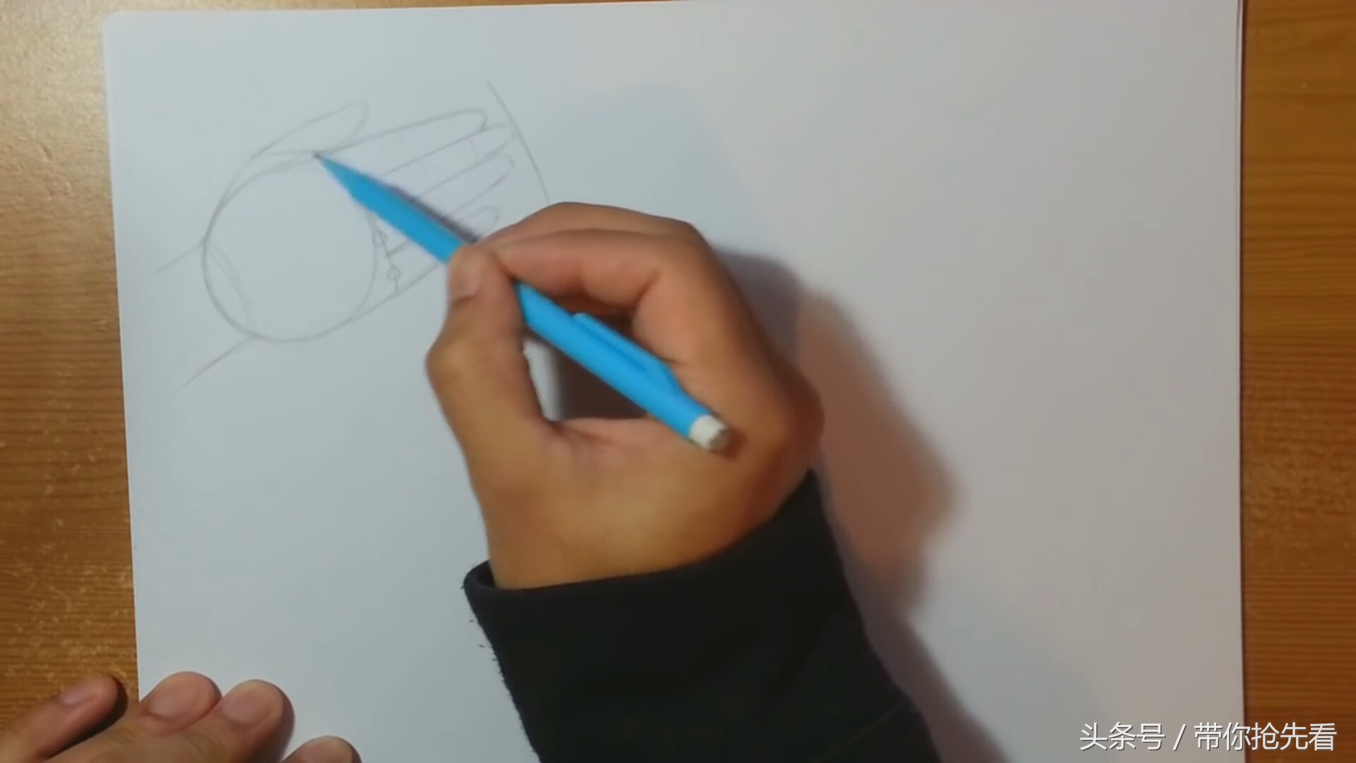 动漫人物手的画法教程图文,动漫人物绘画手势教程